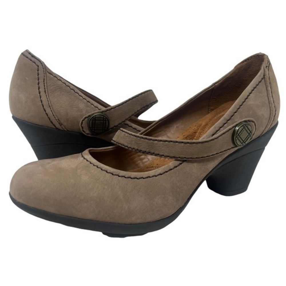 Naturalizer Clogs